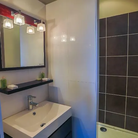 Halles De Hyper Centre 120 M2 Appartement Biarritz