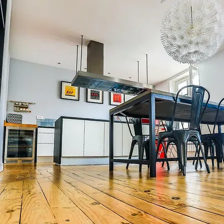 Appartement Halles De Hyper Centre 120 M2